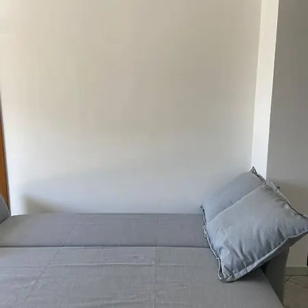 Il Rifugio - Soggiorni Le Grotte Камерано