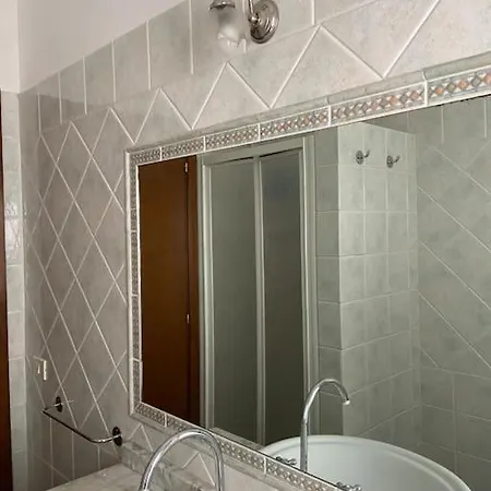 Il Rifugio - Soggiorni Le Grotte Camerano